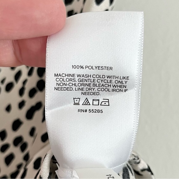 NWT Express Cowl Neck Polka Dot Cami Top Black and White Size XS - Picture 9 of 9